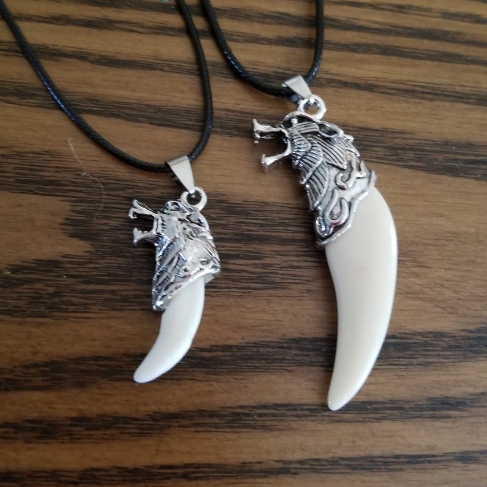 2 PC Father Son Brothers Wolf Tooth Necklace
